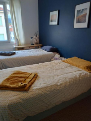 Chambre privée chez Sabine au 4eme étage sans ascenseur